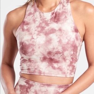 Athleta Conscious Crop